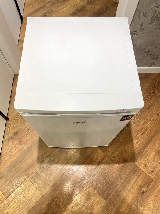 Морозильна камера AKV FVM 805