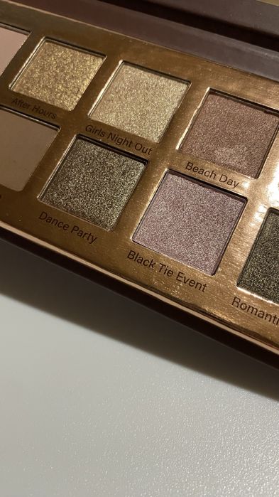 Paletka cieni mally xo best dressed lids