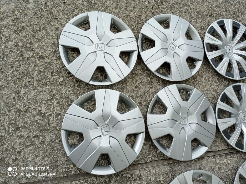 Колпаки 14-17 Toyota Corolla Auris Rav4 CAMRY YARIS Prius ковпаки ориг