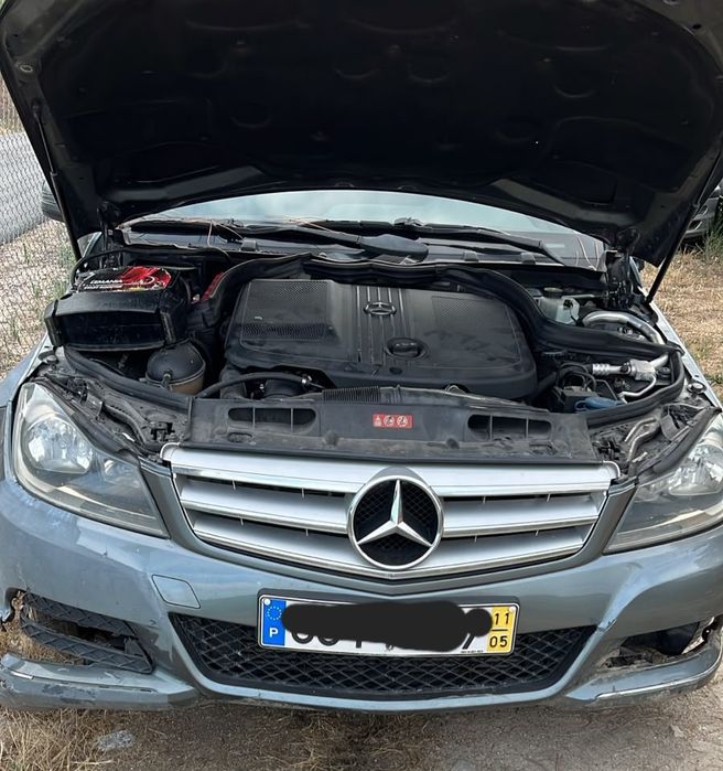 Mercedes C200 Cdi W204 ano 2011 para peças todo o Material disponível Enviamos para todo o País e Ilhas