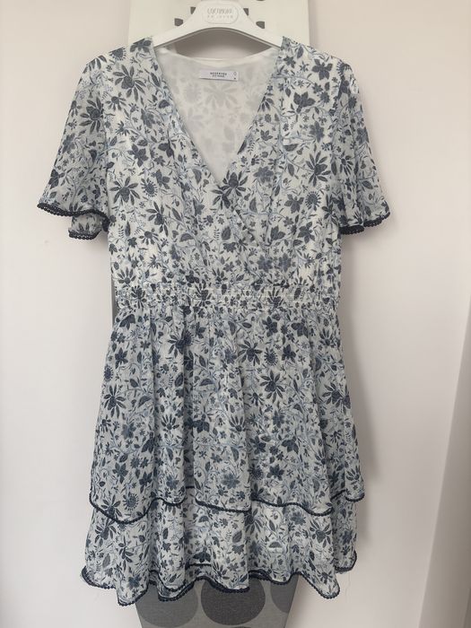 Sukienka Reserved srebrna nitka