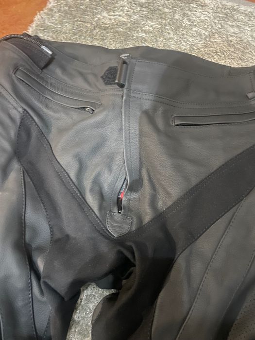 Calça Rst novas T4XL