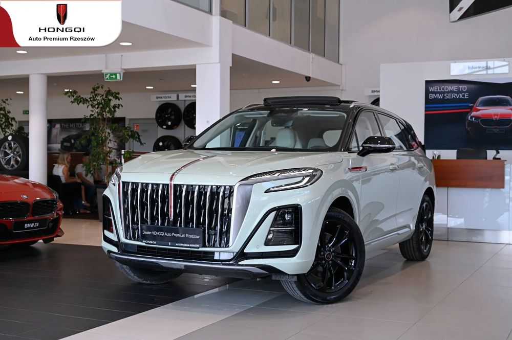 Hongqi HS3