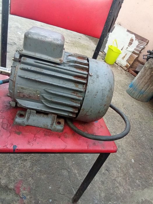 Silnik elektryczny