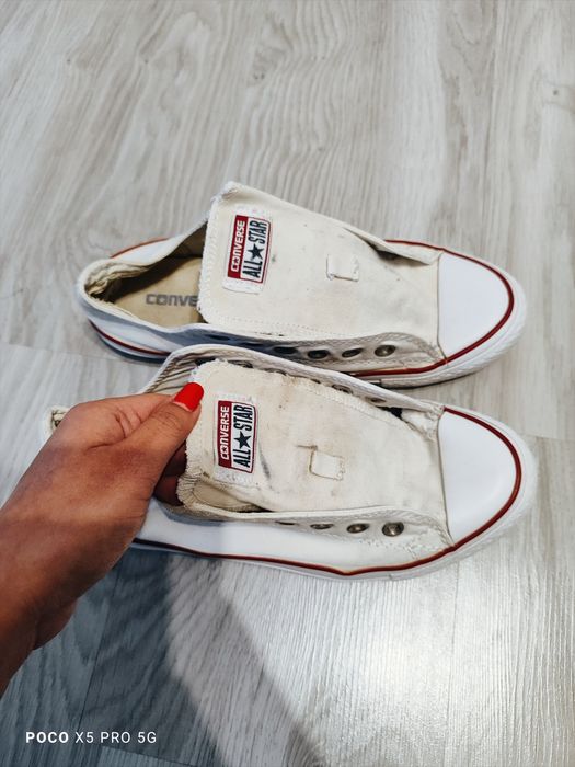 Białe krótkie trampki Converse 40