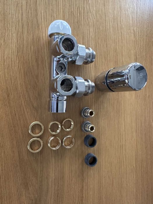 Zawór termostatyczny ComAp FlexoDesigne 1/2" 4w1 z Głowica Terma