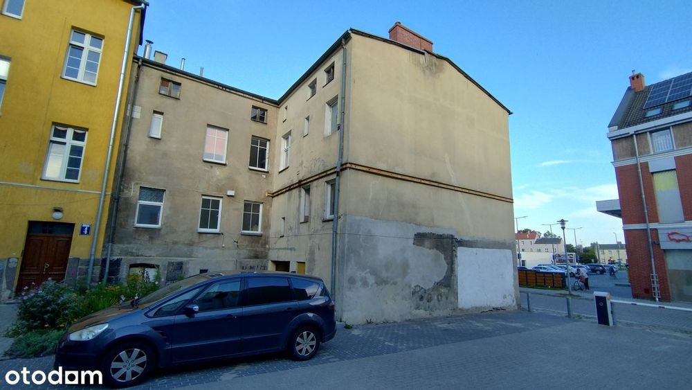 Działka zabudowana na sprzedaż