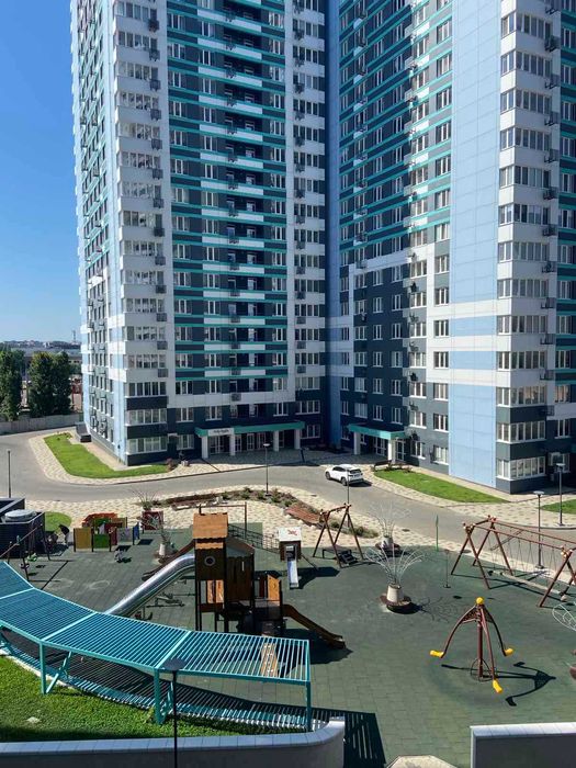 Продам 1кімнатну квартиру в ЖК " Скай Сіті" на Черемушках/ Варненская