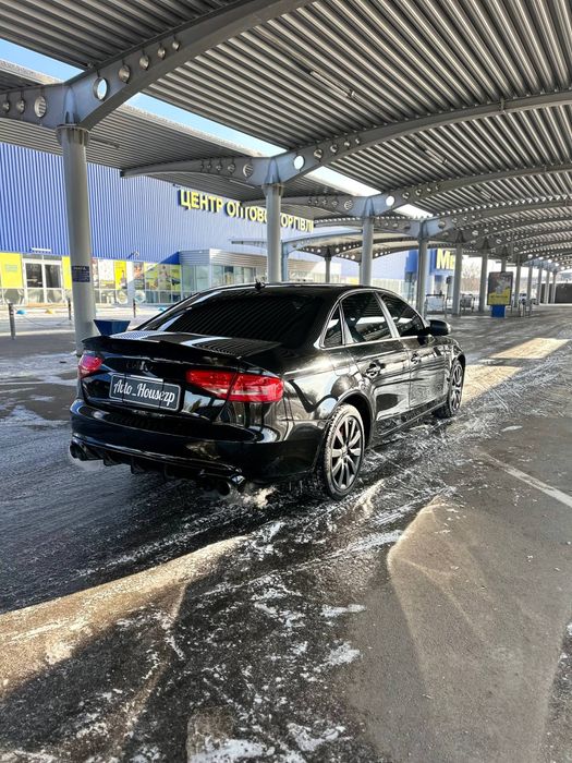 Продам Audi A4 B8