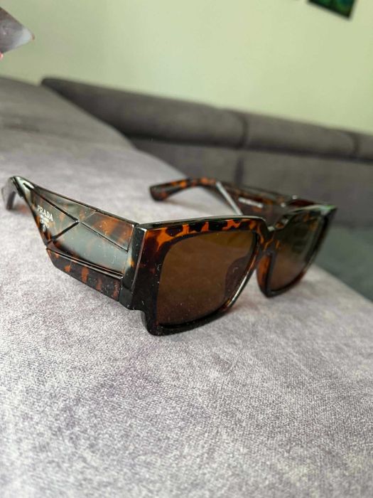 Nowe okulary marki Prada