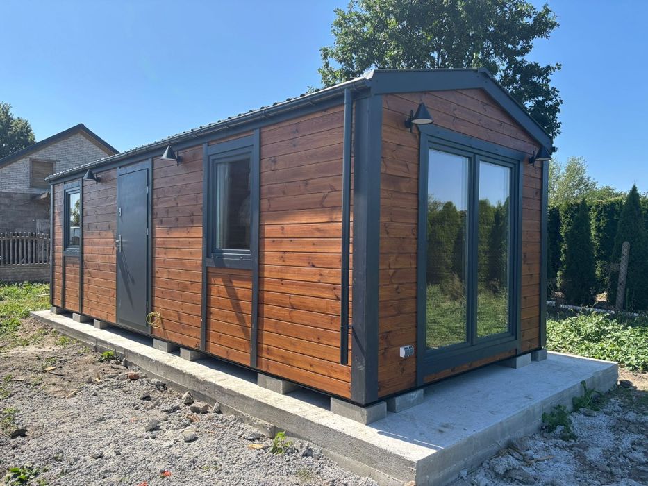 Domek drewniany mobilny całoroczny 8x3.2