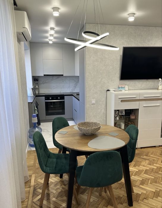 Продаж 3 кімнатної квартири вул. Терасна, р-н Сухого фонтану.