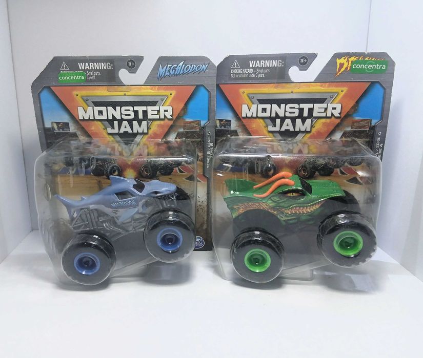 Monster Jam Megalodon + Dragon, True Metal "Concentra"