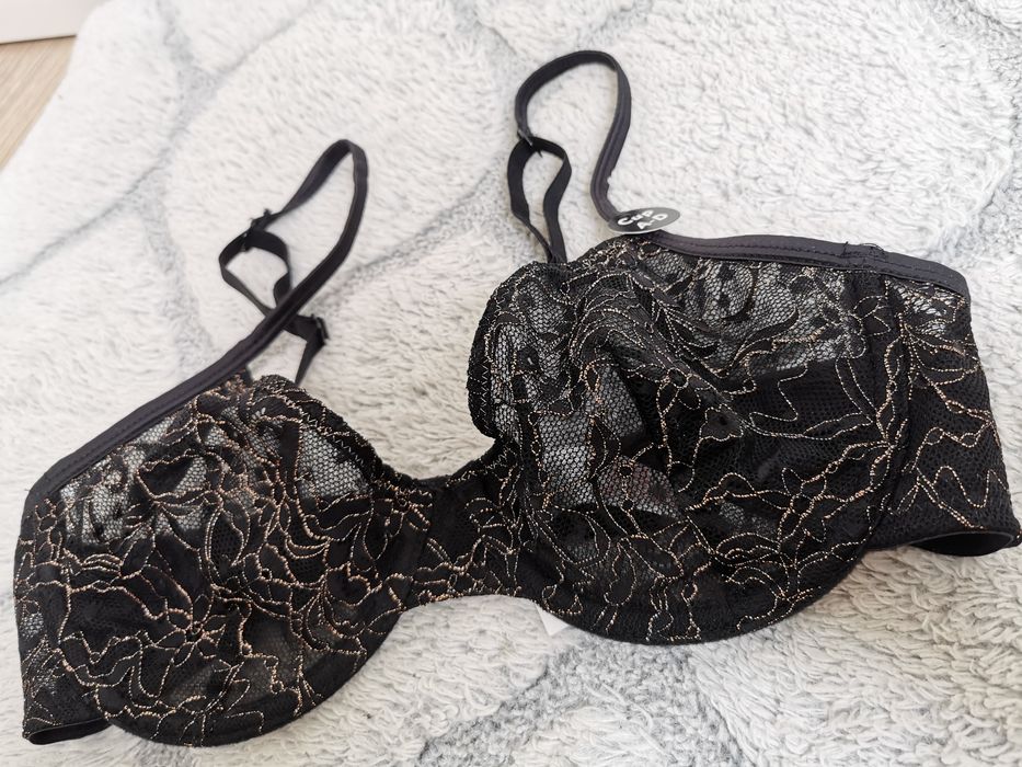 Nowy biustonosz koronkowy miękki soft r. 75B