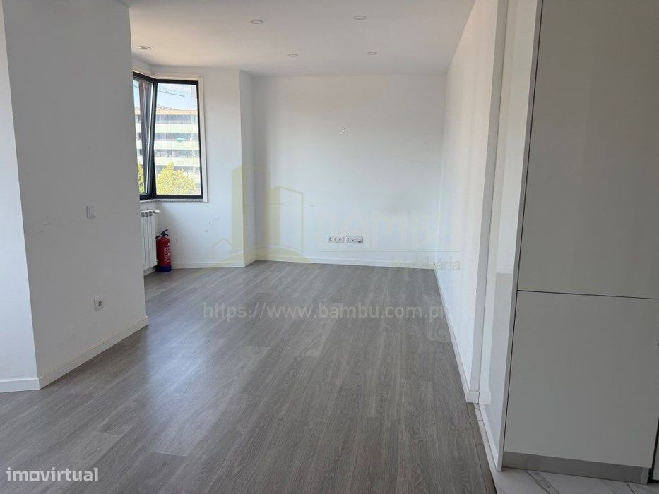 Apartamento T2 para venda em Valença