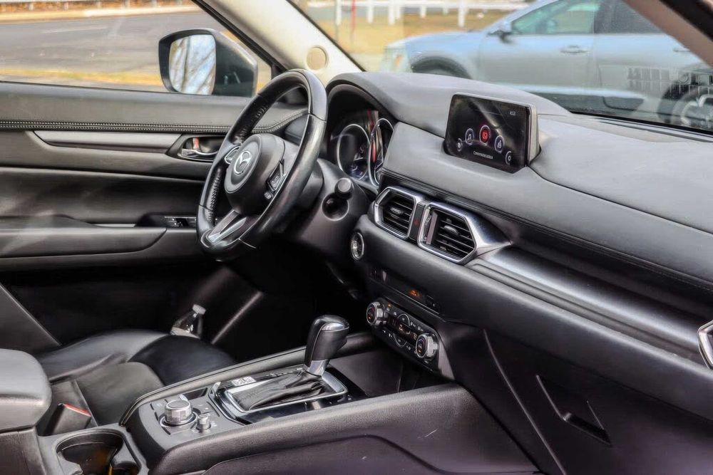 Mazda CX-5 Touring      2018