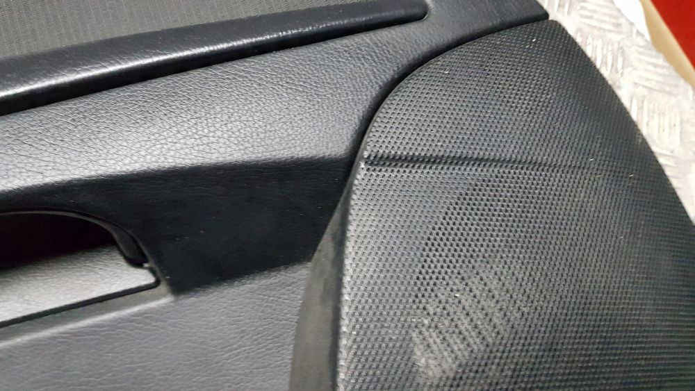 Mercedes W211 Boczek Tapicerka Lewy tył
