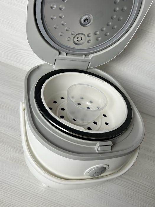 Розумна рисоварка Bear dfb-b20a1 2л.