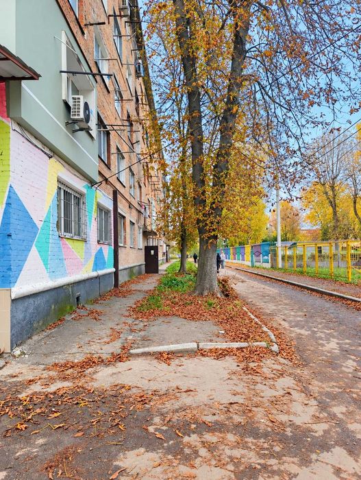 Продам кімнату в гуртожитку вул.Вітрука