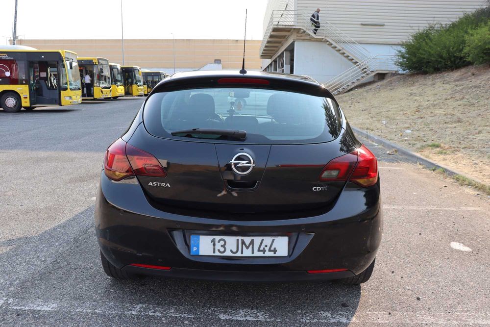Opel Astra 1.7 Cdti Cosmo 125cv
