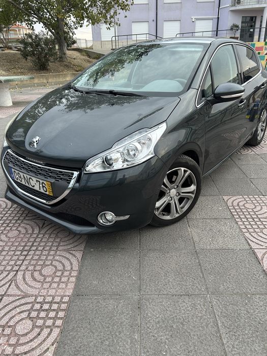 Peugeot 208 e-HDI 115 cv