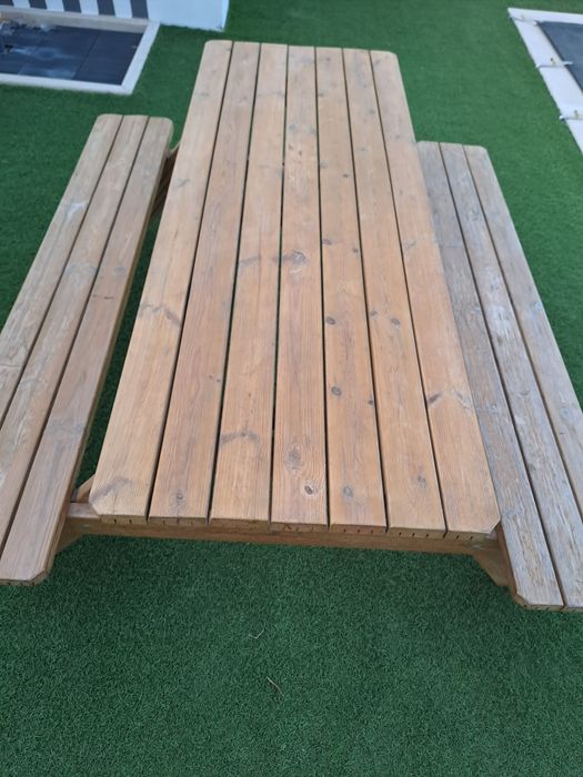 Mesa jardim piquenique com bancos