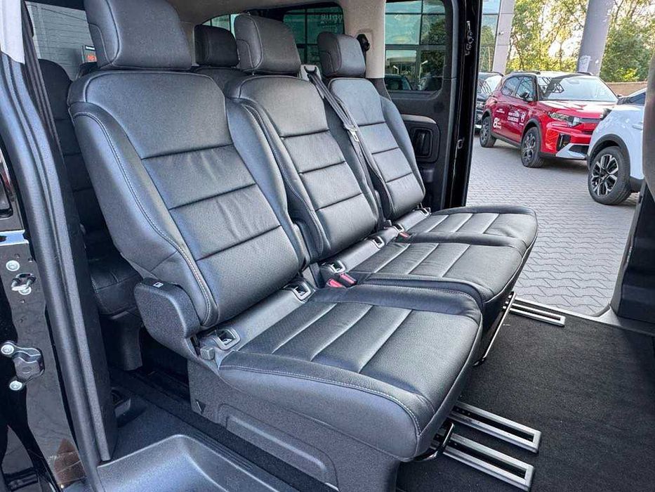 Wypożyczalnia busów wynajem busa bus brygadówki dostwczego