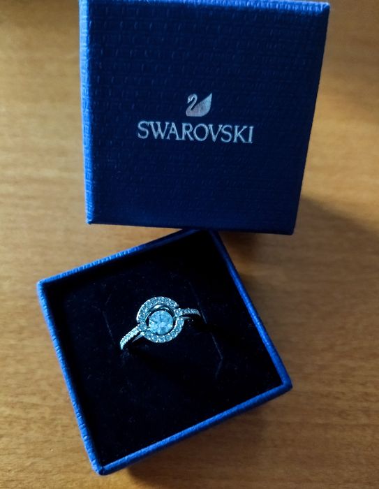 Anel Prata Swarovski Sparkling Dance