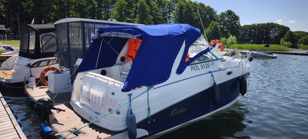 Jacht motorowy Rinker Fiesta Vee 250