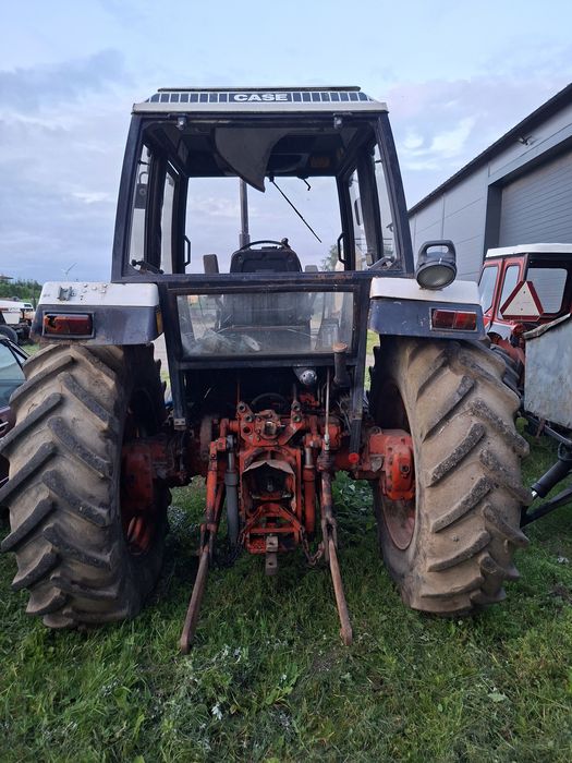 Case international 1490. David Brown