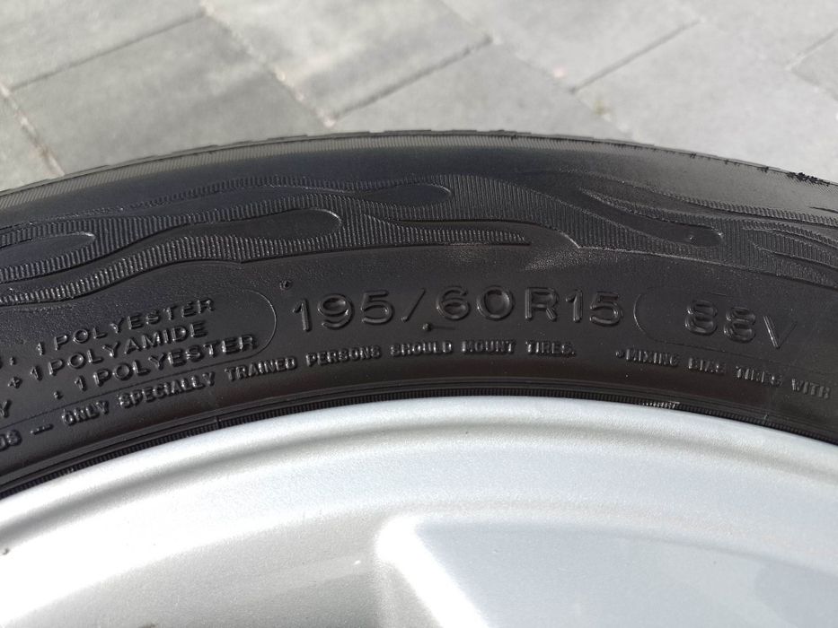 195/60/15 koła opony 4x100 letnie