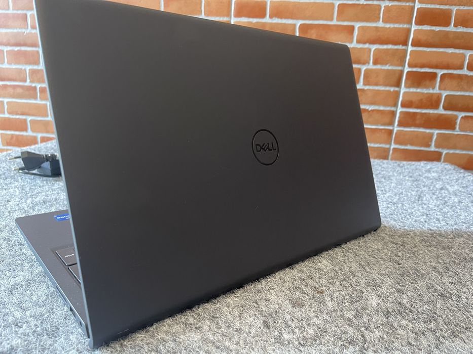 Notbook DELL Geraçao 12 I5-1235U 8Gb 512Gb-em perfeito estado