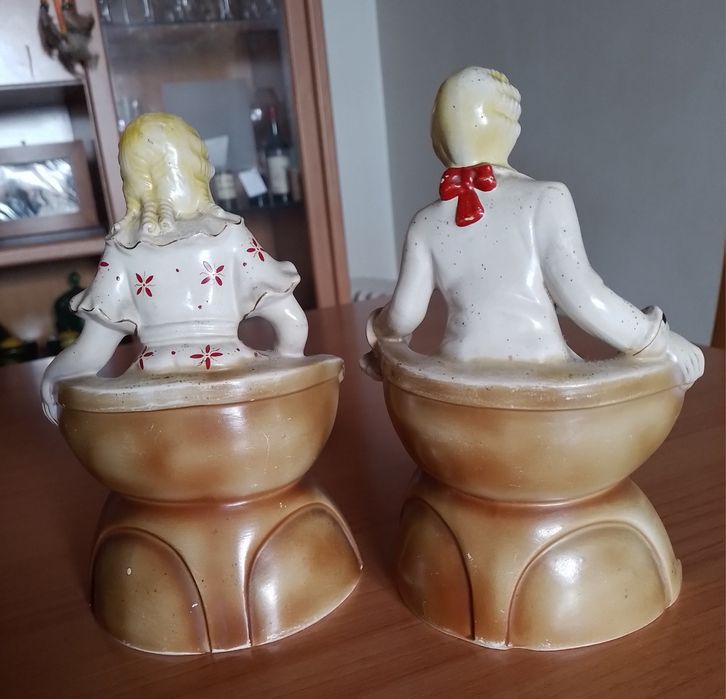 2 estatuetas muito antigas