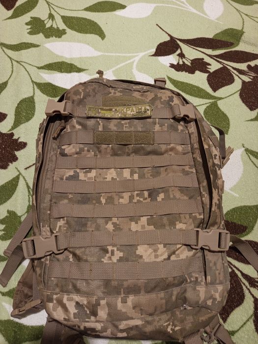 Продам рукзак РБЇ НОВИЙ купляв для себе но непригодився видали