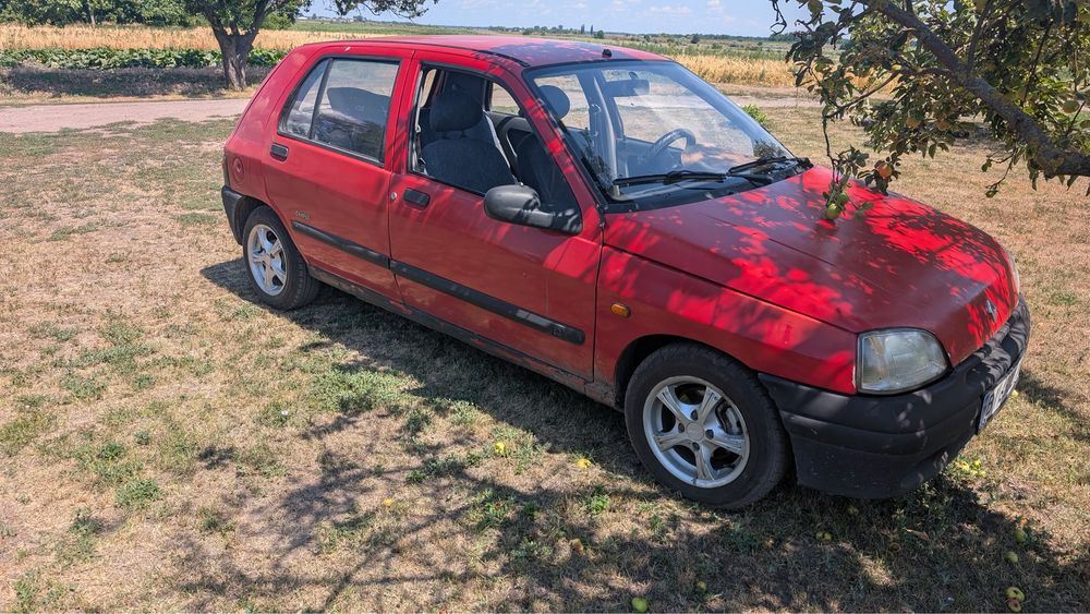 Продам Renault clio 1