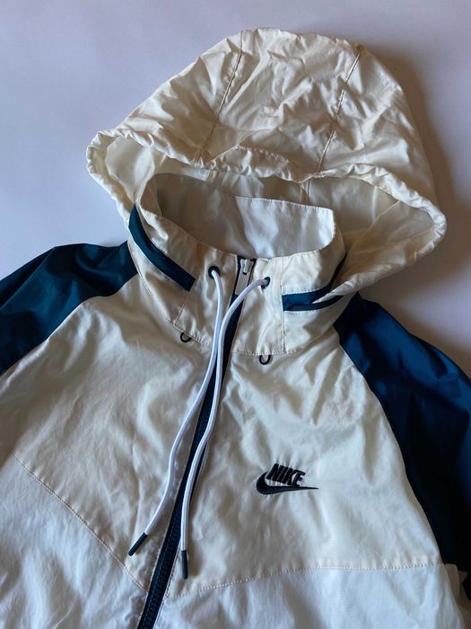 Куртка Nike - M / Ориіганл