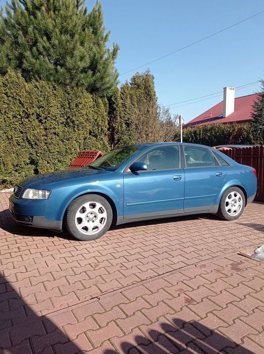 Audi A4 Limousine Ładna Audi A4 B6 1.8T