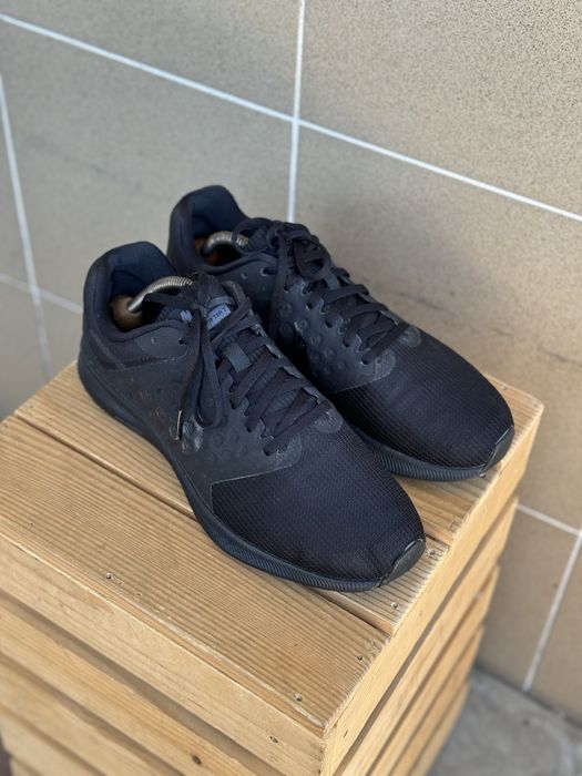 Nike downshifted кросовки кросівки