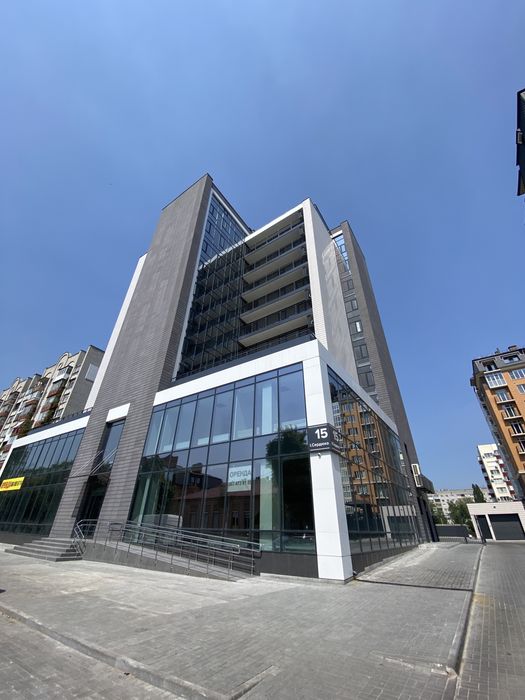 Продам елітну 3 кімн пентхаус у центрі міста.