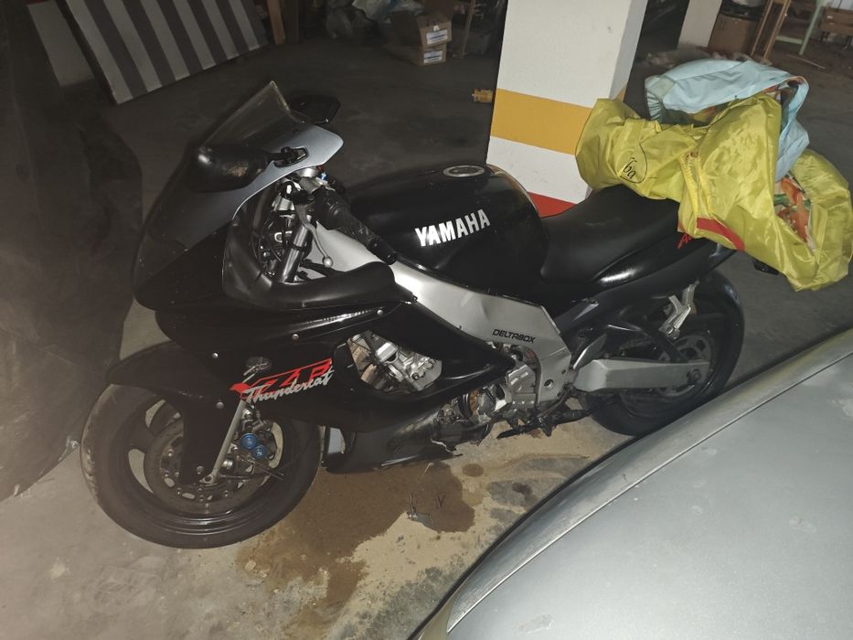 Yamaha ThunderCat 600 acidentada