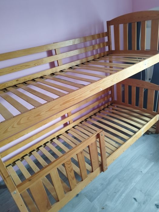 Łóżko piętrowe do dzieci