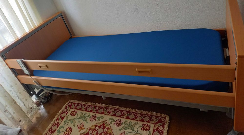 Cama articulada elétrica