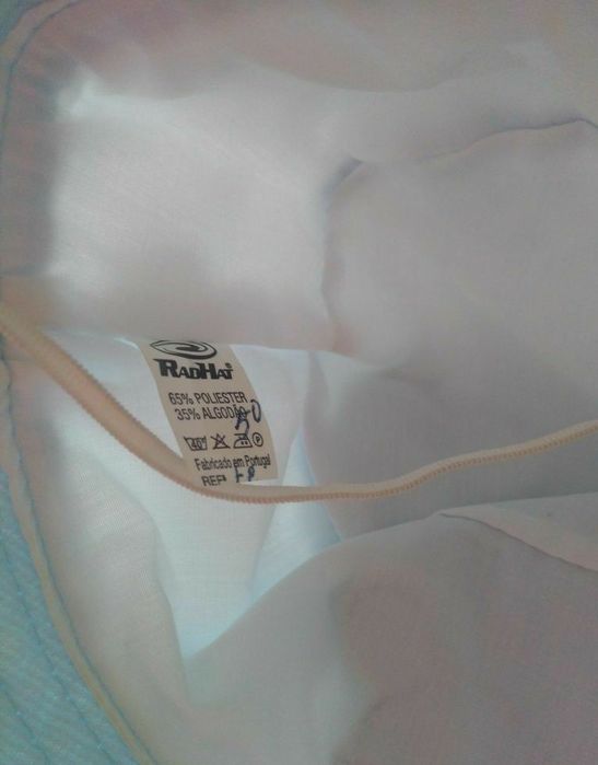 3 chapéus menino 48 / 50 / 52, usados uma vez. Portes incluídos.