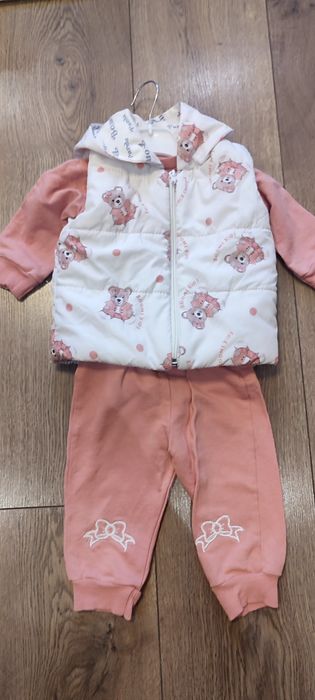 Костюм для дівчинки