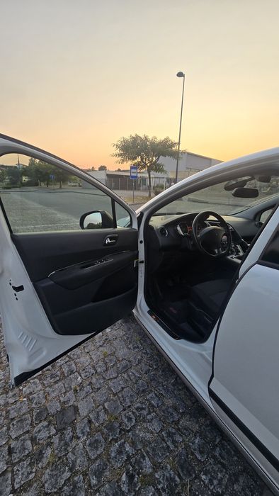 Peugeot 3008 1.6 HDi Executive