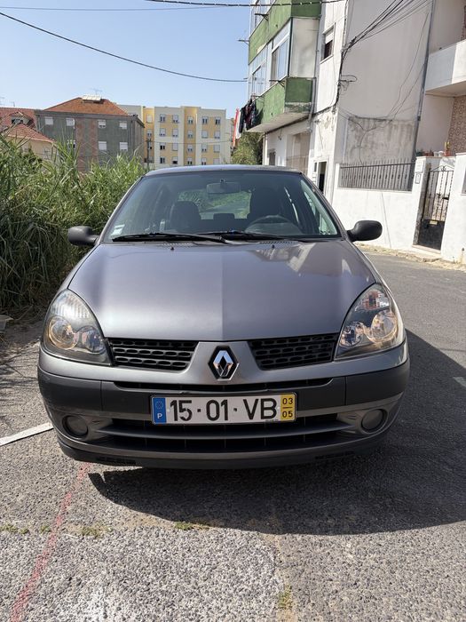 Renault clio 2003