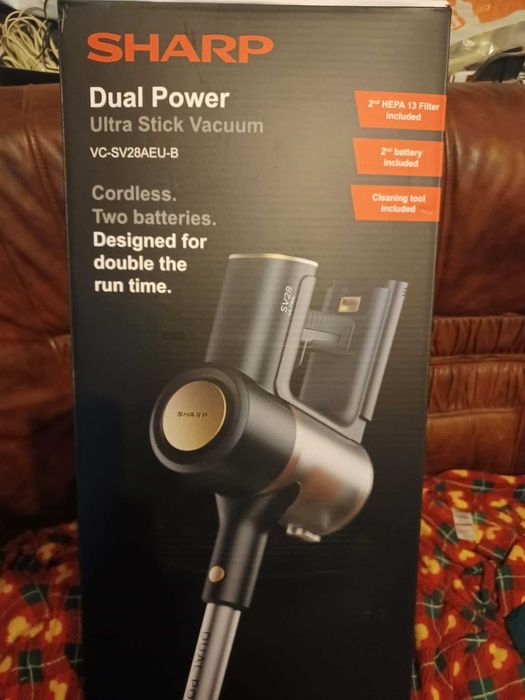 Odkurzacz SHARP Dual Power Ultra VC-SV28AEU-B z dwiema bateriami- nowy