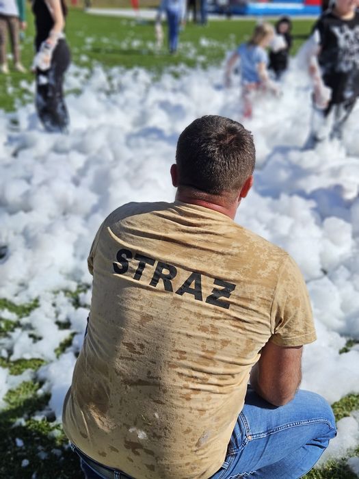 Dmuchana zjeżdzalnia, dmuchaniec, plac zabaw , tor przeszkód, zamek