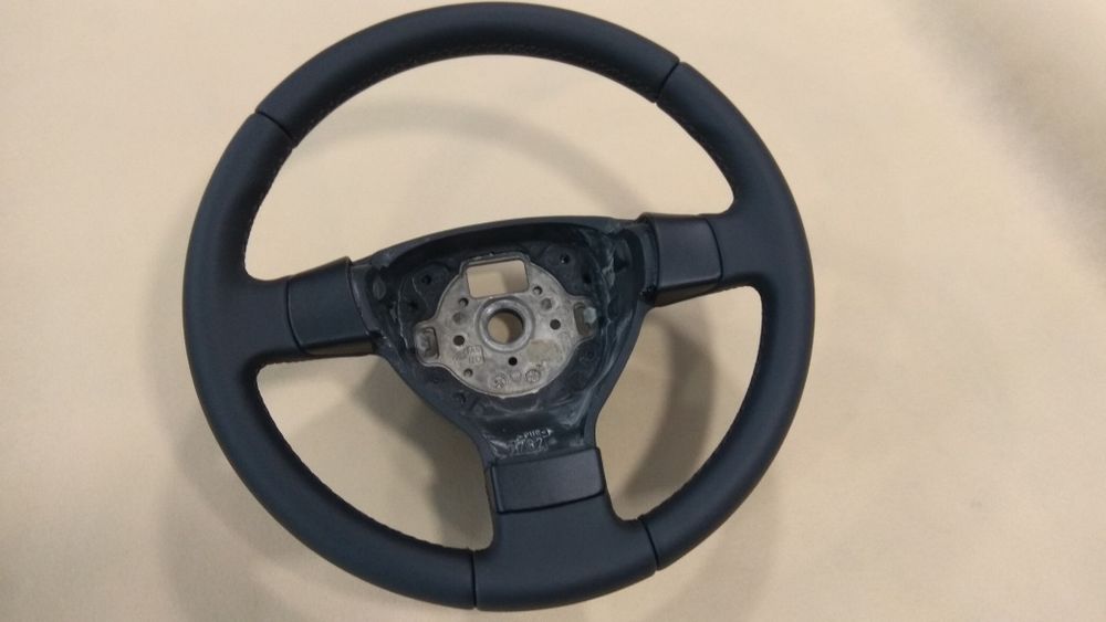 Продам руль WV кадік джета пассат гольф Фольксваген