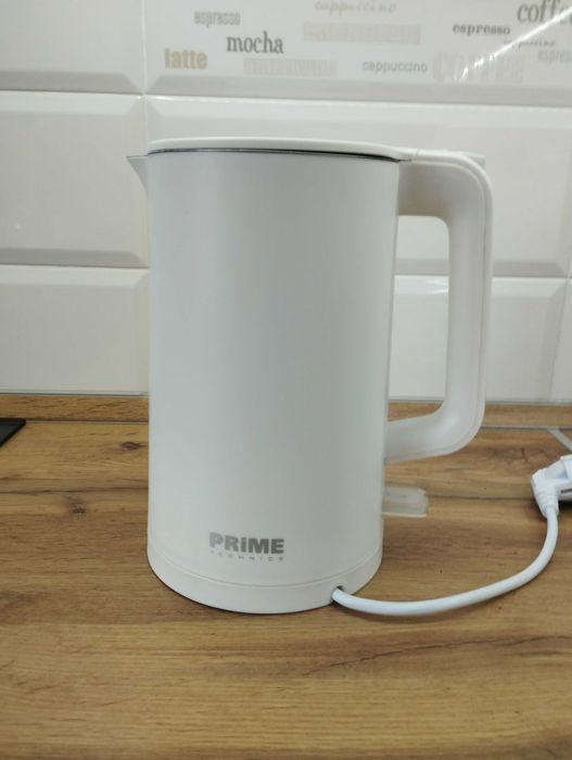 Электрочайник Prime Technics PKP 1765 W